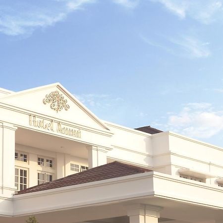 Hotel Ammi Cepu Extérieur photo
